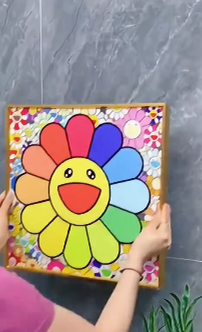 Cliente organizando cables con la cinta